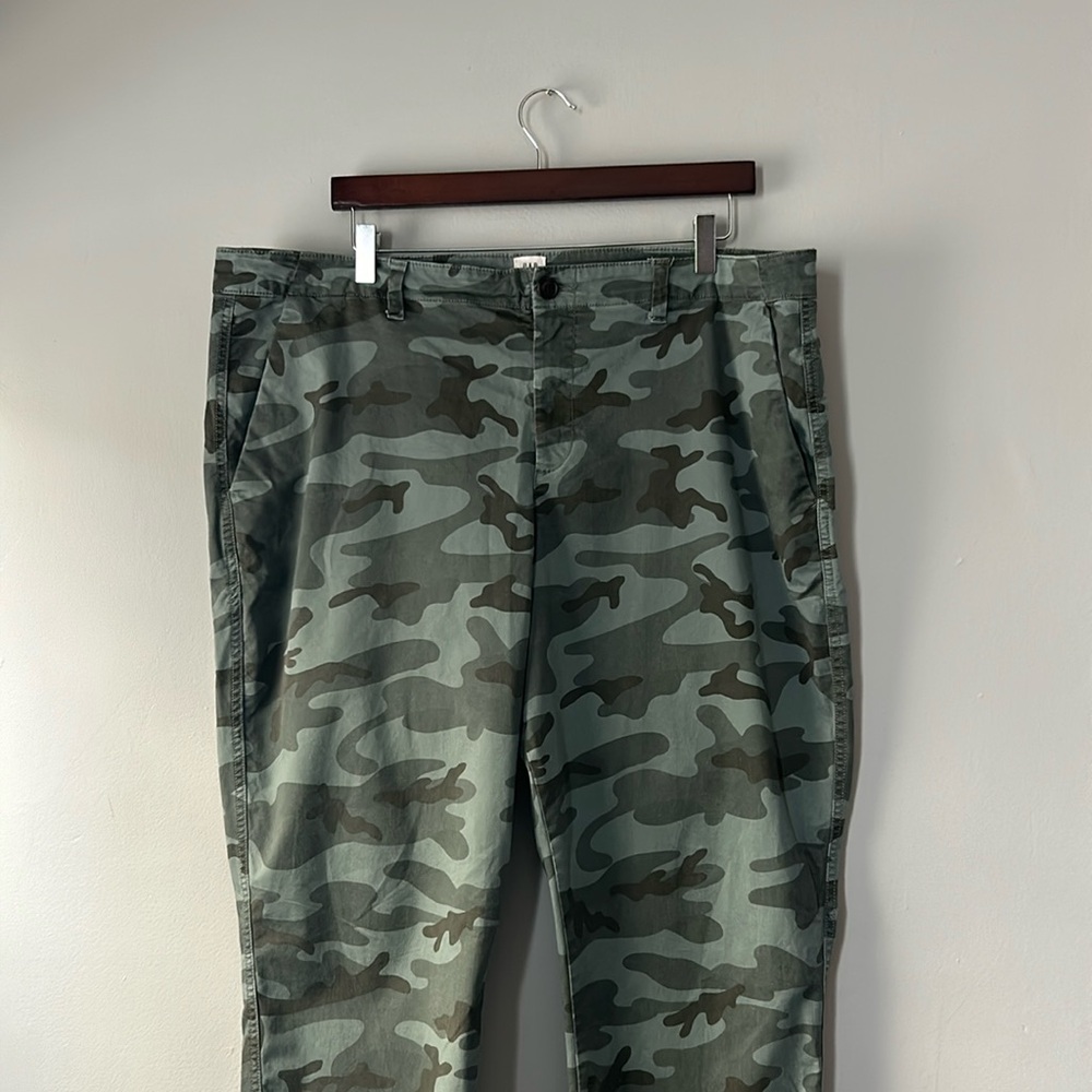 Camo Gap Pants Size 18